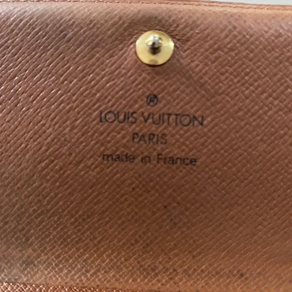 Louis Vuitton Monogram Canvas Porte - Monnaie Tresor Wallet - Picture 4 of 11